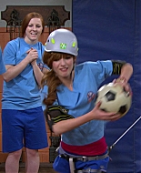 Shake_It_Up_S01E16_1080p_BTD_002603.jpg