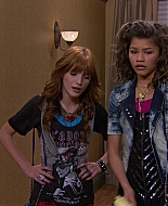 Shake_It_Up_S01E17_1080p_BTD_001150.jpg