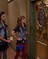Shake_It_Up_S01E17_1080p_BTD_001155.jpg