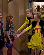 Shake_It_Up_S01E17_1080p_BTD_001183.jpg