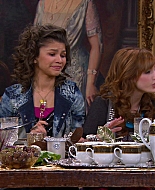 Shake_It_Up_S01E17_1080p_BTD_002351.jpg