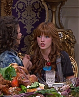 Shake_It_Up_S01E17_1080p_BTD_002576.jpg