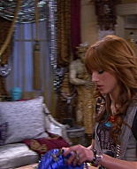 Shake_It_Up_S01E17_1080p_BTD_002738.jpg