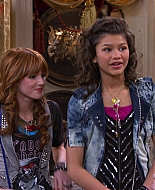 Shake_It_Up_S01E17_1080p_BTD_002817.jpg