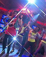 Shake_It_Up_S01E18_1080p_BTD_000100.jpg