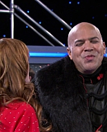 Shake_It_Up_S01E18_1080p_BTD_000593.jpg