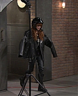 Shake_It_Up_S01E18_1080p_BTD_001280.jpg