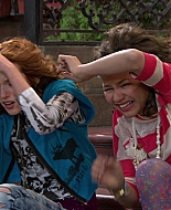 Shake_It_Up_S01E18_1080p_BTD_001709.jpg