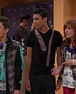 Shake_It_Up_S01E18_1080p_BTD_002230.jpg
