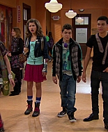Shake_It_Up_S01E18_1080p_BTD_002280.jpg