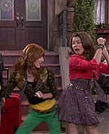 Shake_It_Up_S01E18_1080p_BTD_002627.jpg