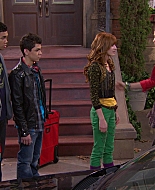 Shake_It_Up_S01E18_1080p_BTD_002645.jpg