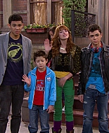 Shake_It_Up_S01E18_1080p_BTD_002733.jpg