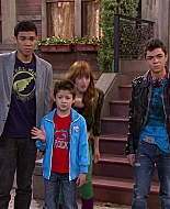 Shake_It_Up_S01E18_1080p_BTD_002738.jpg