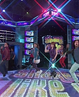 Shake_It_Up_S01E19_1080p_000079.jpg