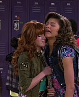 Shake_It_Up_S01E19_1080p_000397.jpg