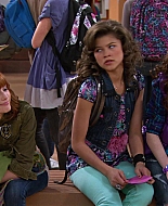 Shake_It_Up_S01E19_1080p_000615.jpg