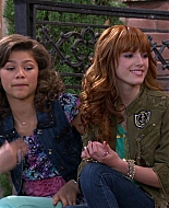 Shake_It_Up_S01E19_1080p_001056.jpg