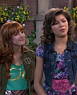 Shake_It_Up_S01E19_1080p_001141.jpg