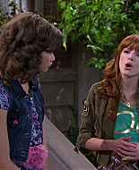 Shake_It_Up_S01E19_1080p_001274.jpg