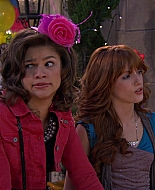 Shake_It_Up_S01E19_1080p_001997.jpg