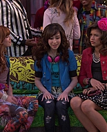 Shake_It_Up_S01E19_1080p_002120.jpg