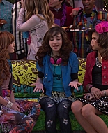 Shake_It_Up_S01E19_1080p_002123.jpg