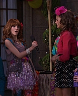Shake_It_Up_S01E19_1080p_002455.jpg