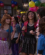 Shake_It_Up_S01E19_1080p_002487.jpg