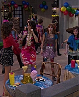 Shake_It_Up_S01E19_1080p_002589.jpg