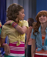 Shake_It_Up_S01E20_1080p_BTD_000025.jpg