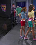 Shake_It_Up_S01E20_1080p_BTD_000048.jpg
