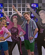Shake_It_Up_S01E20_1080p_BTD_000097.jpg