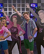 Shake_It_Up_S01E20_1080p_BTD_000098.jpg