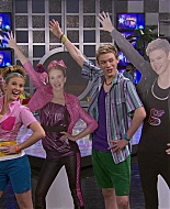 Shake_It_Up_S01E20_1080p_BTD_000104.jpg