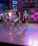Shake_It_Up_S01E20_1080p_BTD_000205.jpg