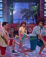 Shake_It_Up_S01E20_1080p_BTD_000294.jpg
