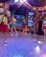 Shake_It_Up_S01E20_1080p_BTD_000331.jpg
