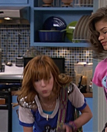 Shake_It_Up_S01E20_1080p_BTD_000648.jpg