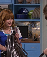 Shake_It_Up_S01E20_1080p_BTD_000659.jpg