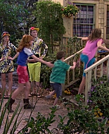 Shake_It_Up_S01E20_1080p_BTD_000978.jpg