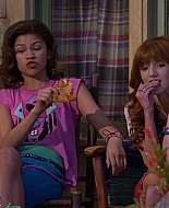 Shake_It_Up_S01E20_1080p_BTD_001048.jpg