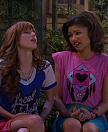 Shake_It_Up_S01E20_1080p_BTD_001142.jpg