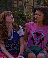 Shake_It_Up_S01E20_1080p_BTD_001288.jpg