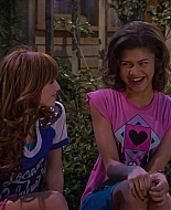 Shake_It_Up_S01E20_1080p_BTD_001330.jpg