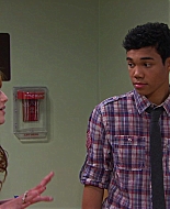 Shake_It_Up_S01E20_1080p_BTD_001689.jpg