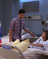 Shake_It_Up_S01E20_1080p_BTD_001759.jpg