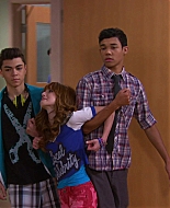 Shake_It_Up_S01E20_1080p_BTD_001893.jpg