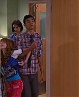 Shake_It_Up_S01E20_1080p_BTD_001895.jpg