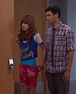 Shake_It_Up_S01E20_1080p_BTD_002614.jpg